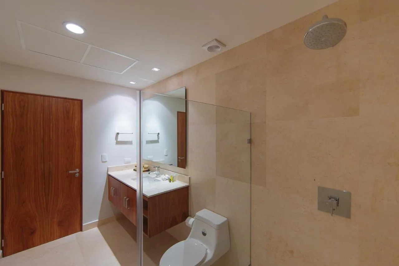 Appartamento Magnificent 3Br Condo Close To The Caribbean Sea By Happy Address Playa del Carmen Messico